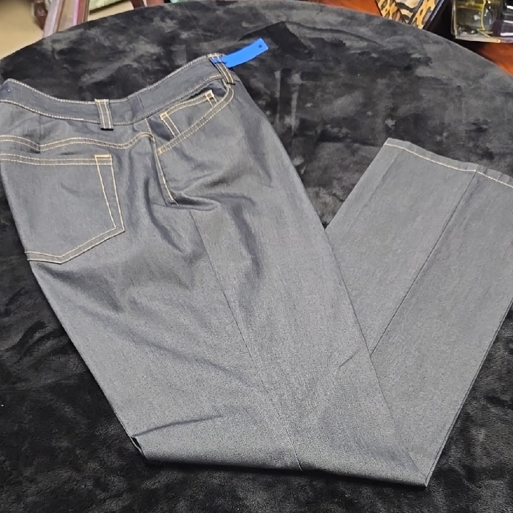 Stylish Gray Jeans